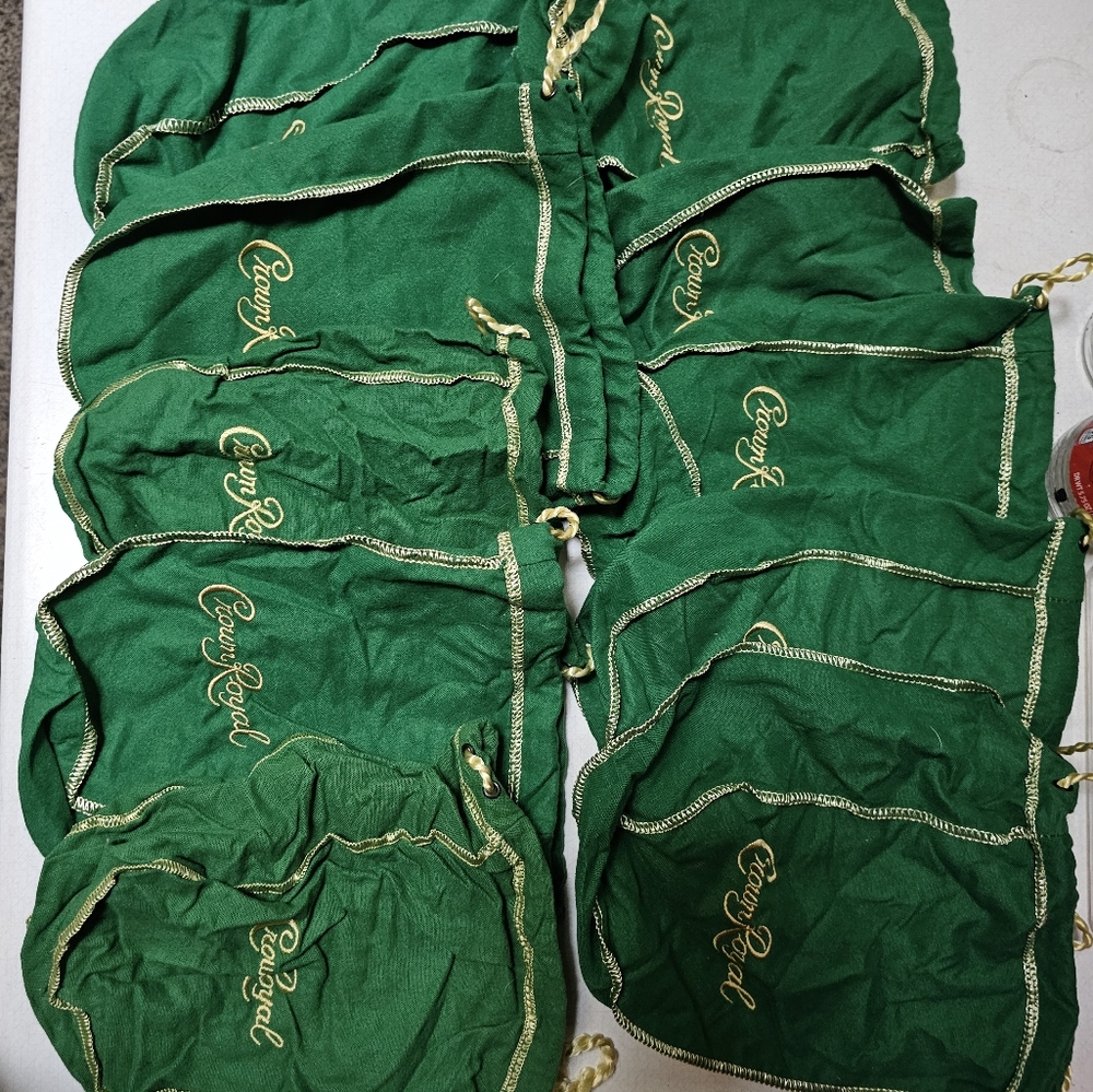 10 Crown Royal Green Velvet Bag Sets Of 10